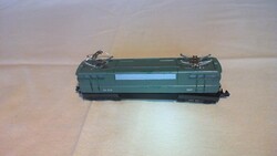 N_PIKO_Elektrická_lokomotiva_BB9210SNCF_pohled.